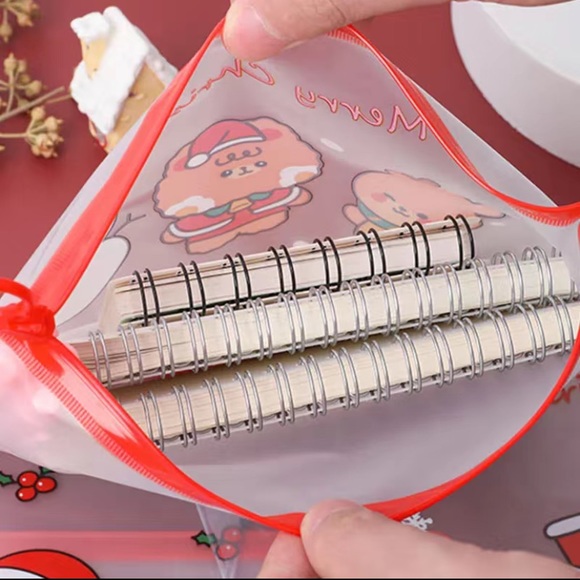 Cute Kawaii Christmas Waterproof File Folders - 2 pieces - Picture 6 of 9